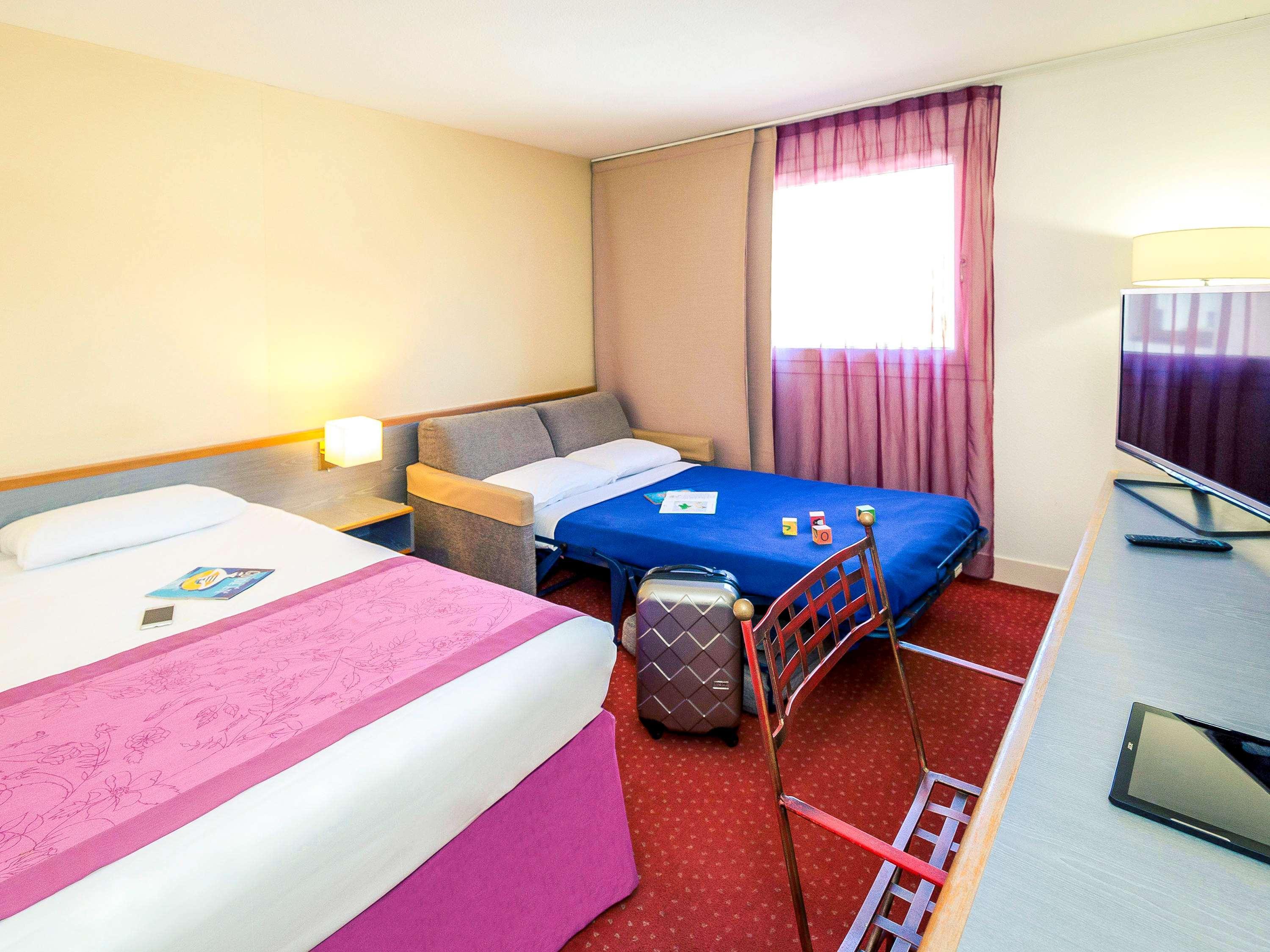 Mercure Cannes Mandelieu Экстерьер фото