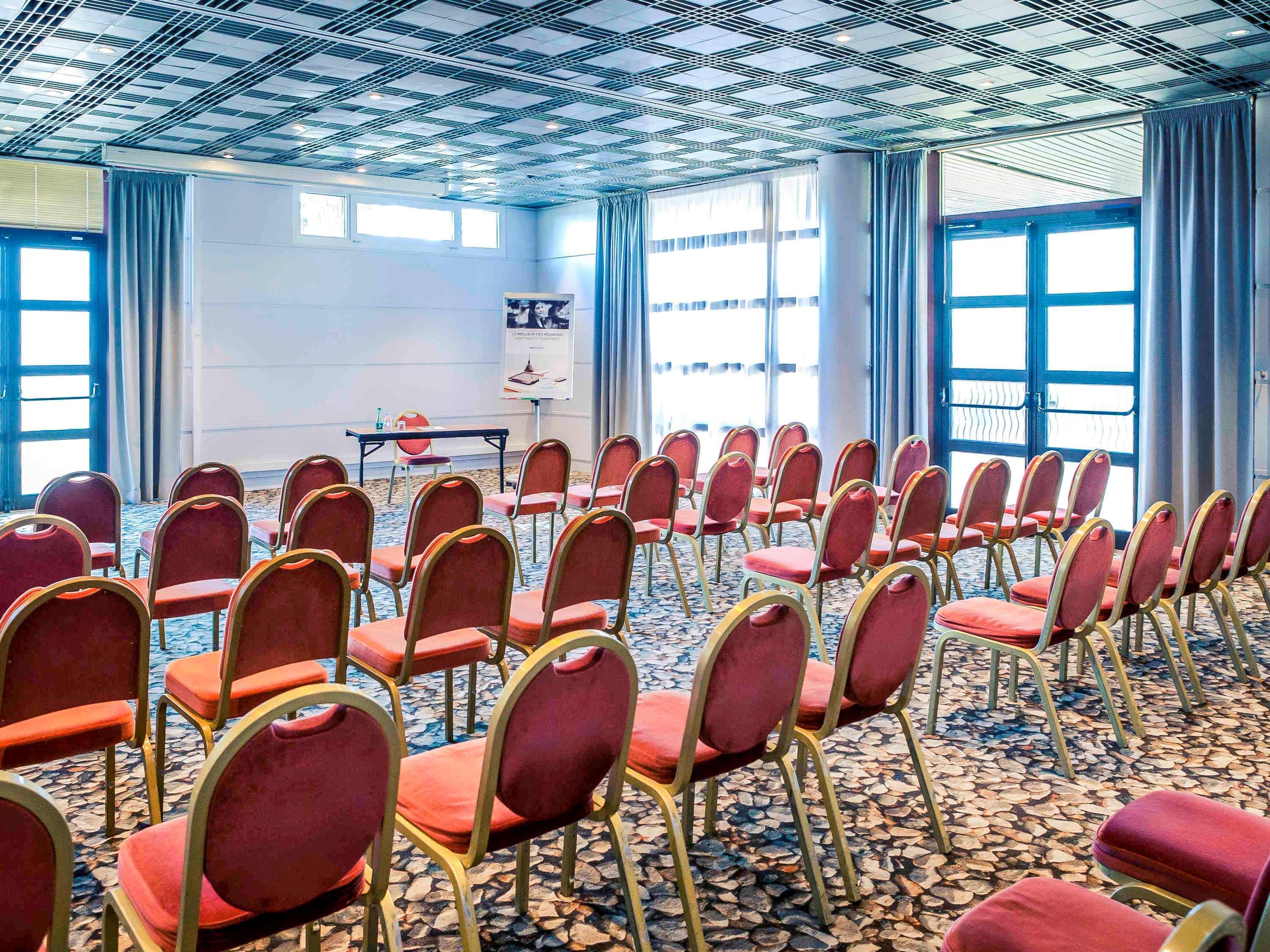 Mercure Cannes Mandelieu Экстерьер фото