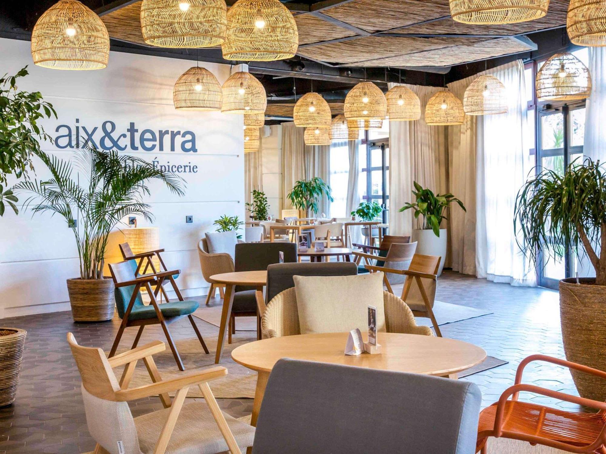 Mercure Cannes Mandelieu Экстерьер фото