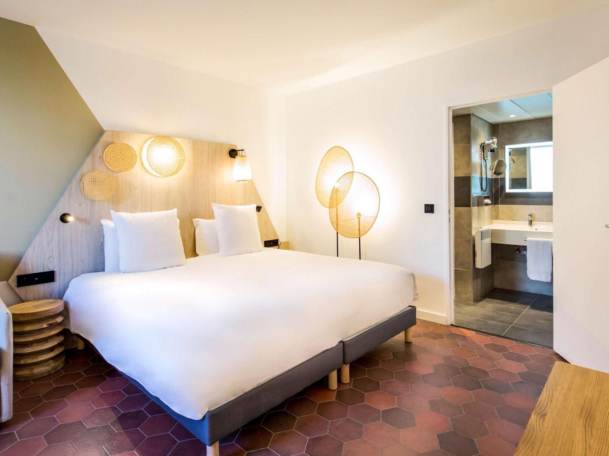 Mercure Cannes Mandelieu Экстерьер фото